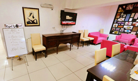 Koç Erkek Ögrenci Yurdu Restaurant Bölümü